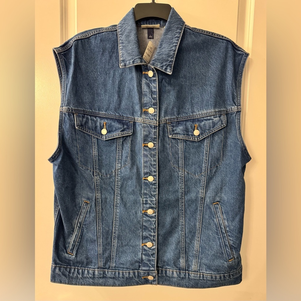 #x781  Universal Threads Medium Wash Blue Denim Long Line Vest Sleeveless Jacket